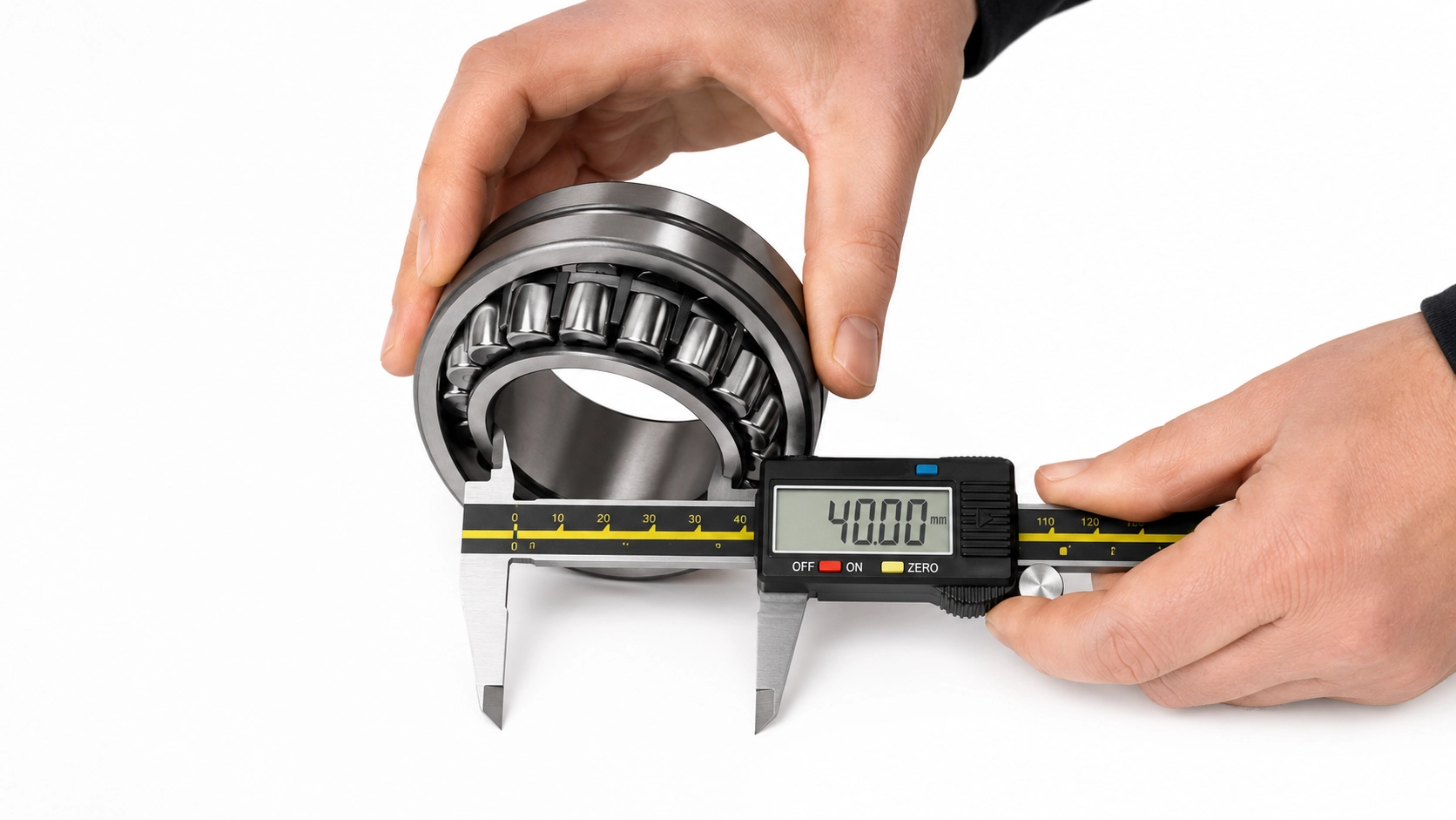 Caliper measurement reference for spherical roller bearing dimensions
